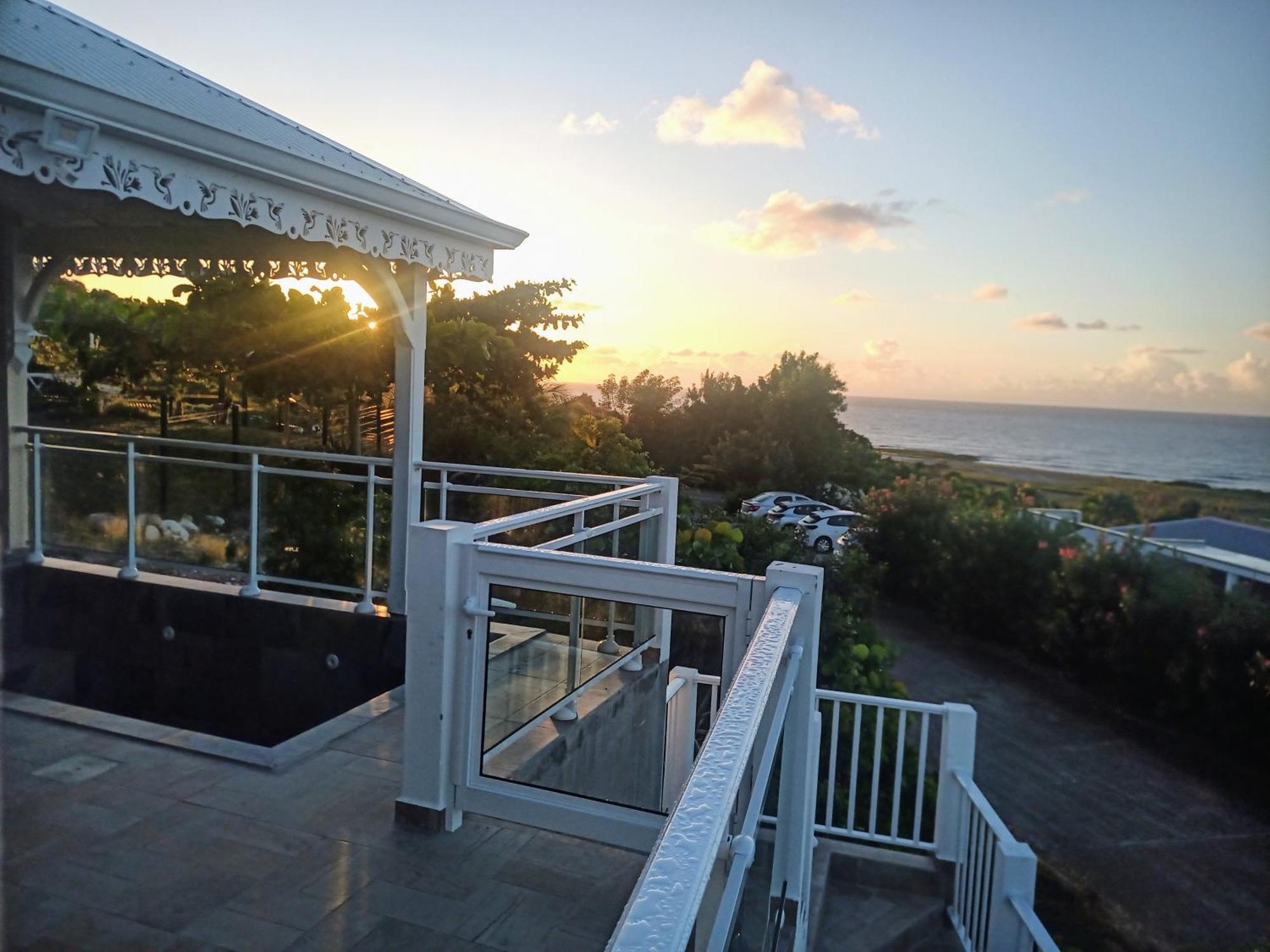 Aux Colibris Amoureux : Loft De Standing Avec Vue Mer グラン＝ブール エクステリア 写真