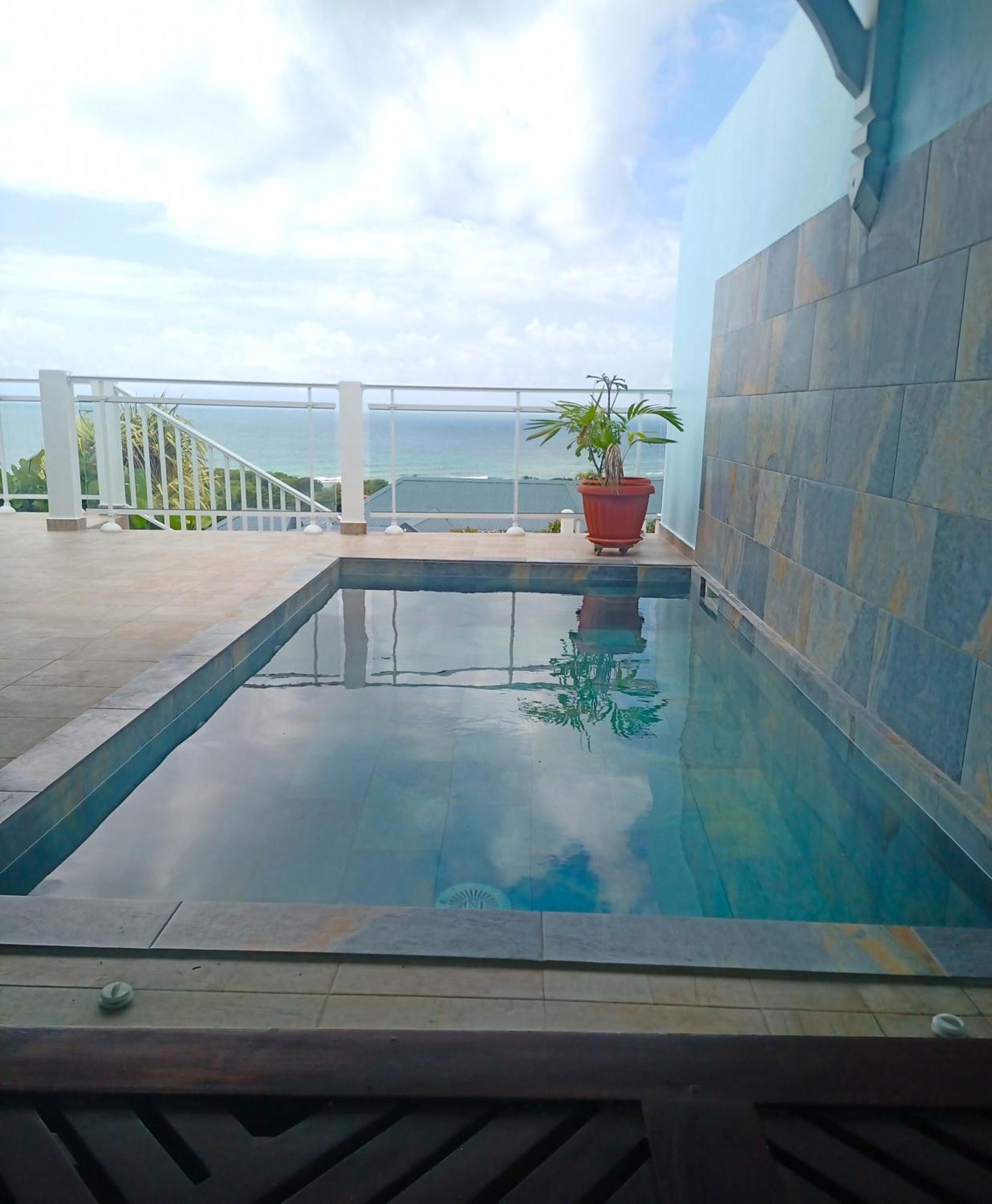 Aux Colibris Amoureux : Loft De Standing Avec Vue Mer グラン＝ブール エクステリア 写真